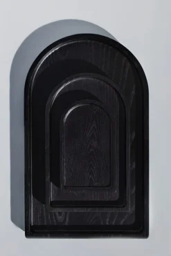 Assiette à bord droit rectangulaire ébène bois 45 cm La Mère - SERAX