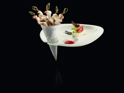 Assiette cocktail ovale ivoire porcelaine vitrifiée 22,7x18,6 cm Nabur - RAK New