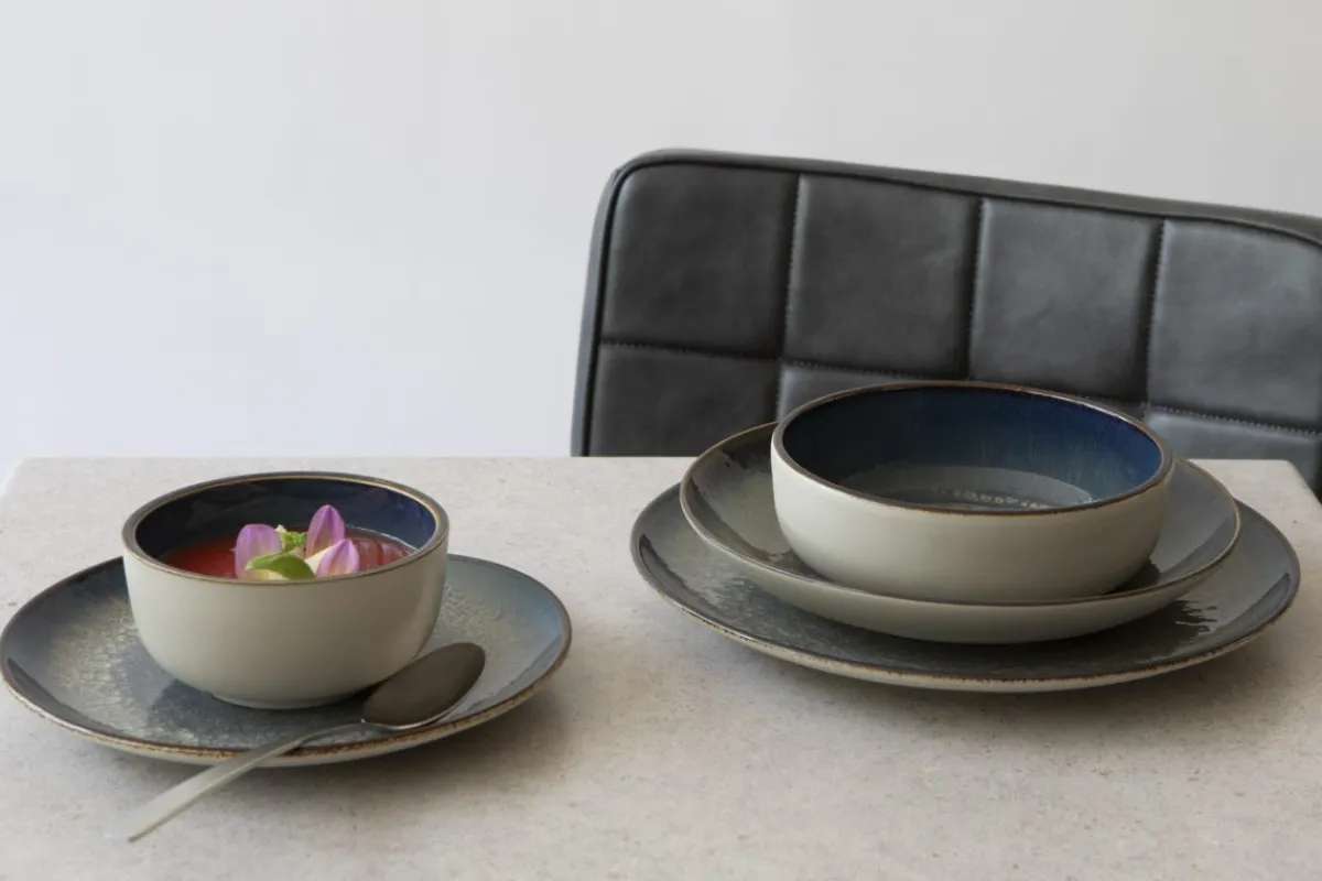 Assiette coupe creuse rond bleu foncé porcelaine Ø 23 cm Seablue - ACCOLADE Best