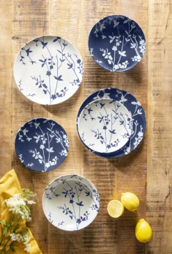 ESSENTIALS COLLECTION Assiette coupe creuse rond bleu porcelaine Ø 21 cm Flora Clearance