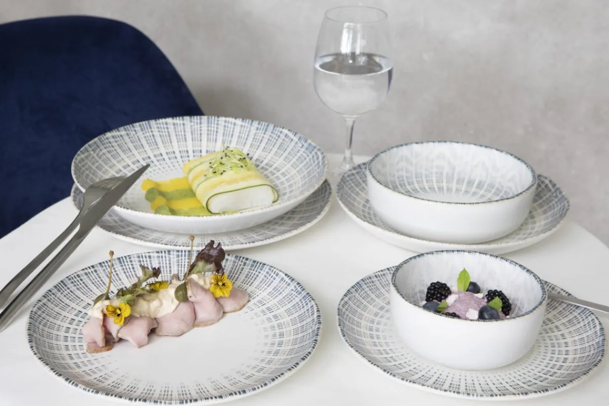 Assiette coupe creuse rond porcelaine Ø 23 cm Granada - ACCOLADE Hot
