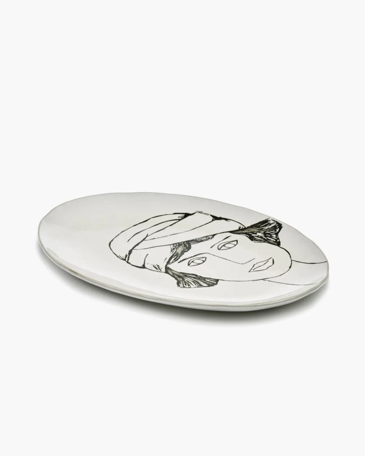 Assiette coupe plate ovale écru grès émaillé Ø 27,5 cm La Mère - SERAX Best