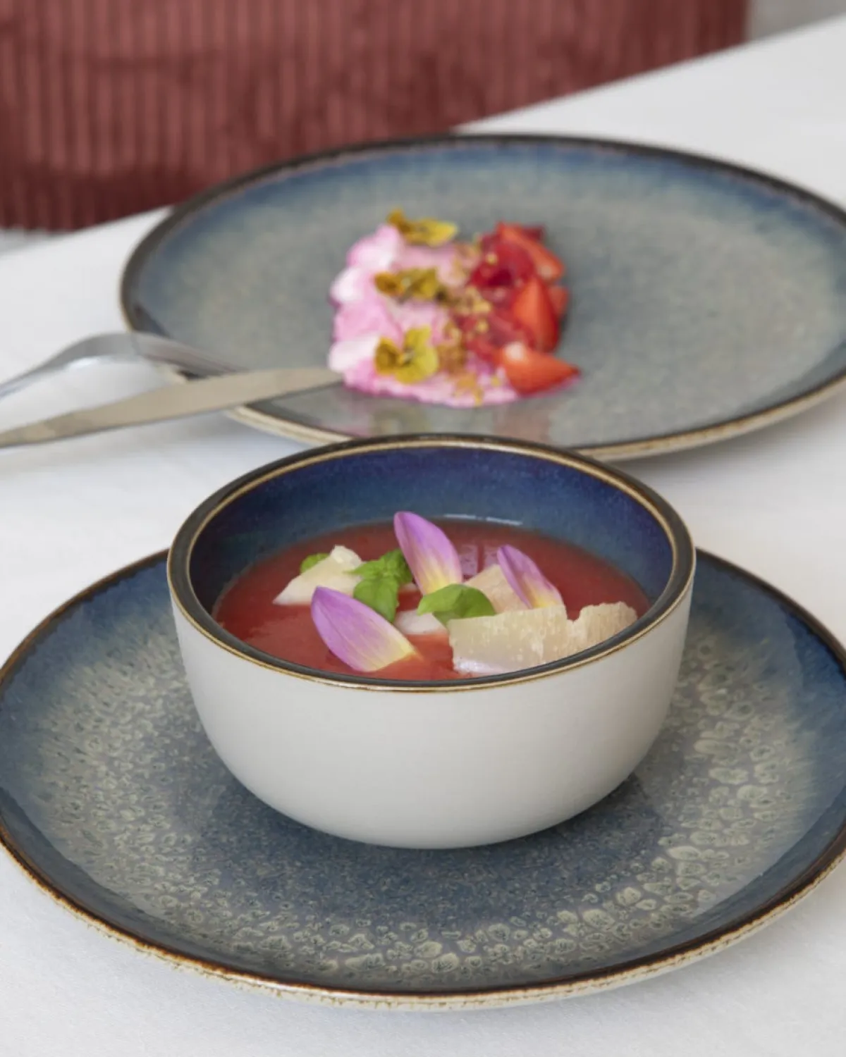 ACCOLADE Assiette coupe plate rond bleu foncé porcelaine Ø 24 cm Seablue Clearance