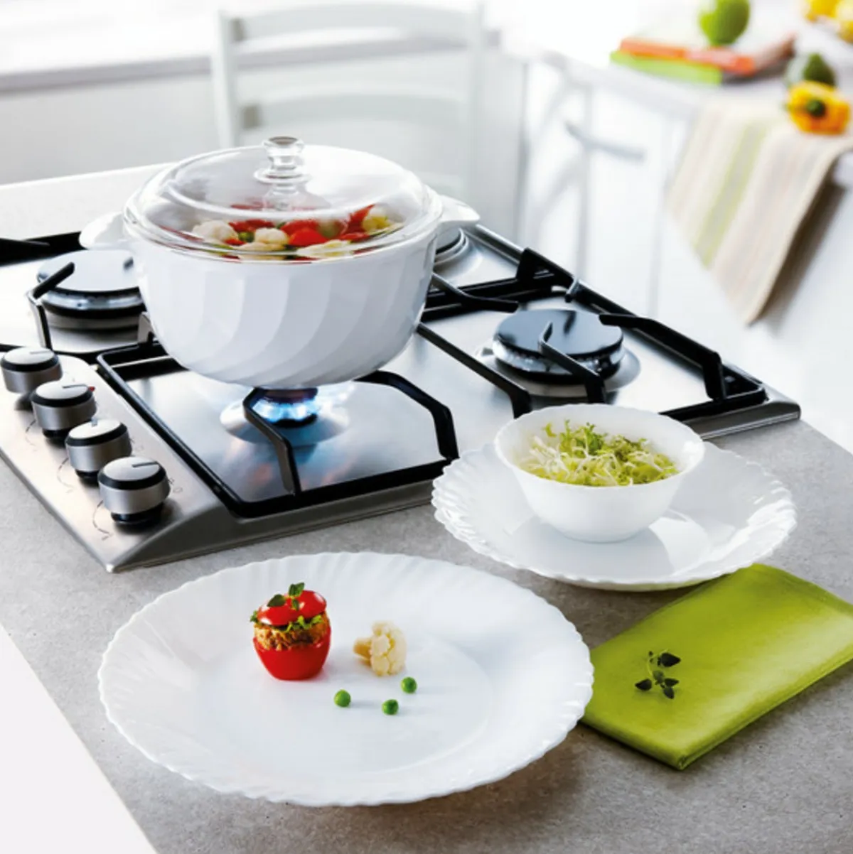Assiette creuse rond blanc verre opal Ø 21 cm Feston - LUMINARC Best