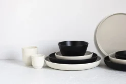 REVOL Assiette creuse rond noir porcelaine culinaire Ø 17,5 cm Adelie Online