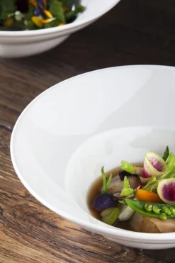 Assiette extra creuse rond ivoire porcelaine vitrifiée Ø 26 cm Classic Gourmet - RAK Discount