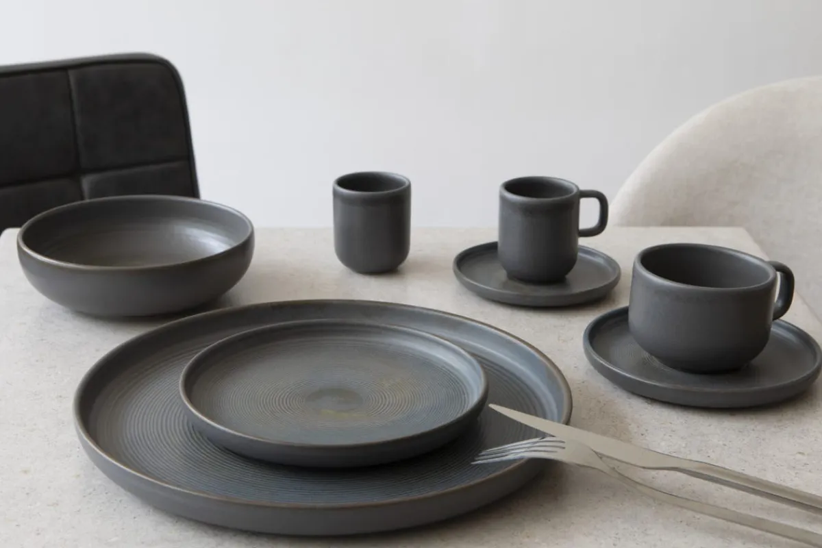 Assiette ovale grès émaillé 33x22,5 cm Tornado - ACCOLADE