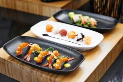 Assiette plate rectangulaire noir porcelaine culinaire 36x15 cm Club - REVOL New