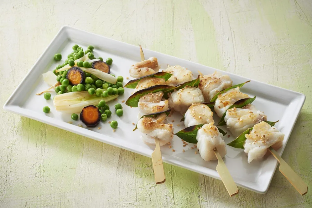 Assiette plate rectangulaire blanc porcelaine culinaire 26,3x13 cm Time Square - REVOL Online