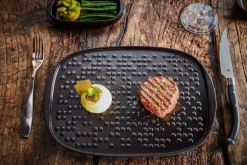 Assiette plate rectangulaire noir porcelaine vitrifiée 27x20 cm Staged - RAK Sale