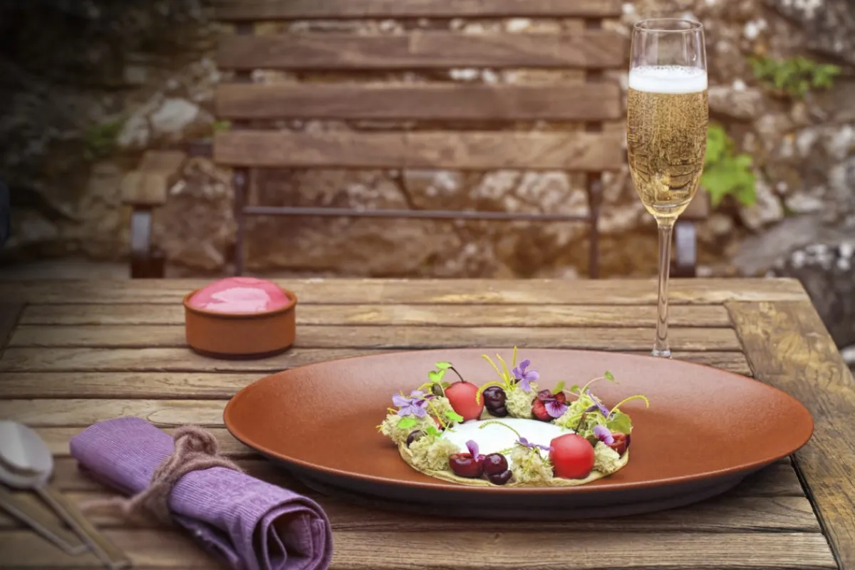 RAK Assiette plate rond blanc porcelaine vitrifiée Ø 24 cm Neo Fusion Hot