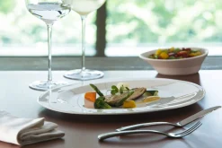 Assiette plate rond ivoire porcelaine vitrifiée Ø 29,6 cm Giro - RAK
