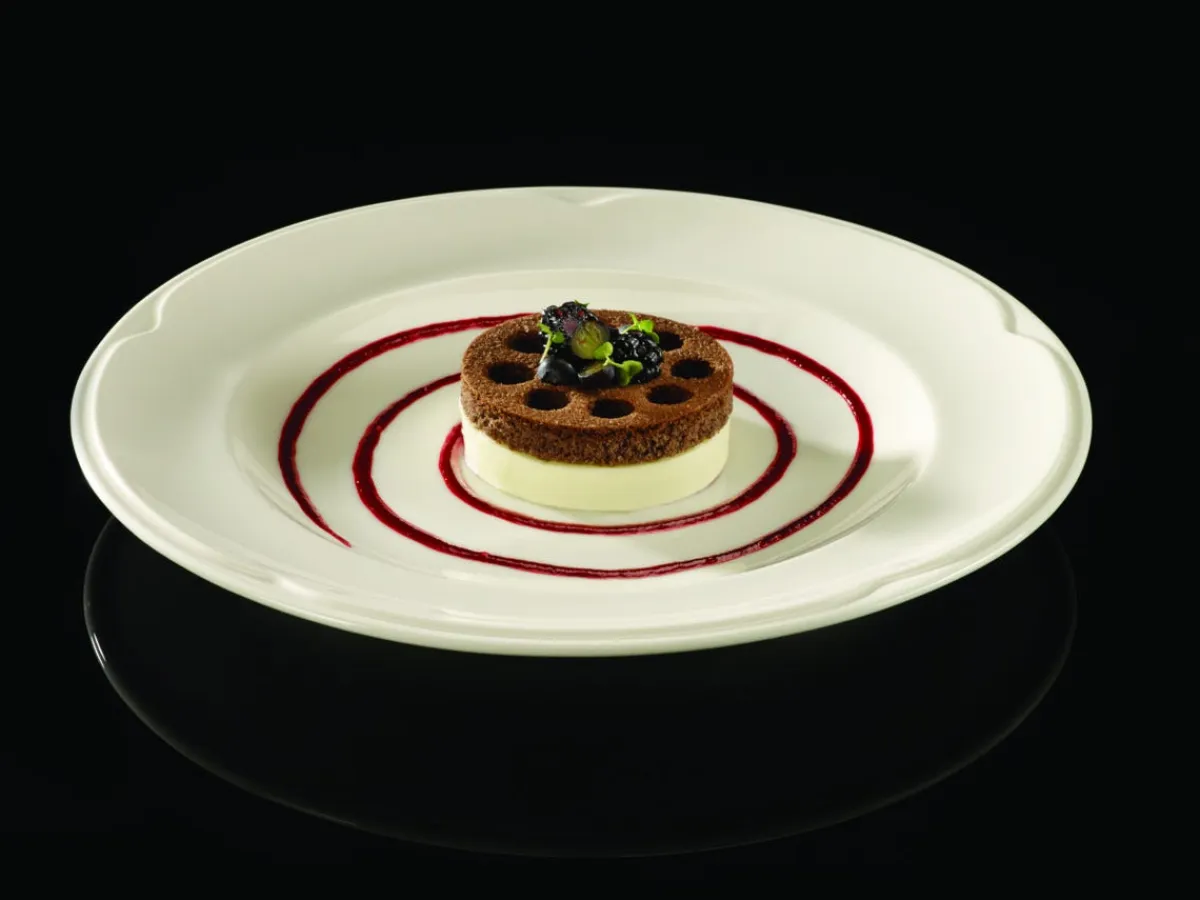 Assiette plate rond ivoire porcelaine vitrifiée Ø 20,7 cm Anna - RAK Sale