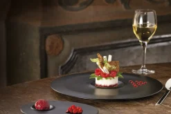Assiette plate rond noir volcano porcelaine vitrifiée Ø 31 cm Neo Fusion - RAK Sale
