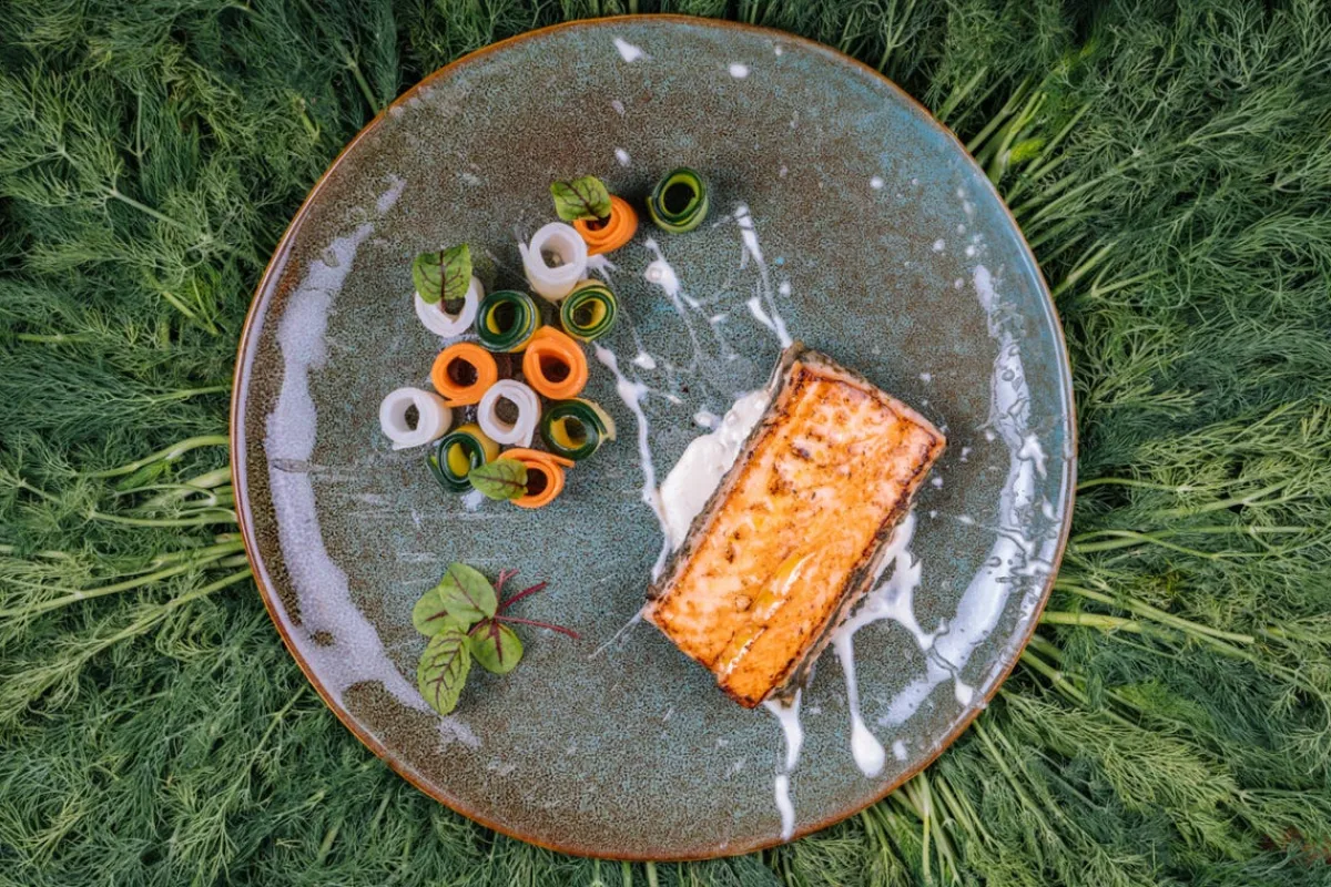 PRO.MUNDI Assiette plate rond vert grès émaillé Ø 28 cm Sky Sale