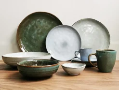 Assiette plate rond vert grès émaillé Ø 20 cm Sky - PRO.MUNDI Clearance