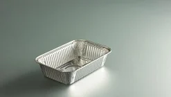 Barquette rectangulaire gris aluminium 20,1x13,7x4,5 cm 82 cl (100 pièces) - Aucune Online
