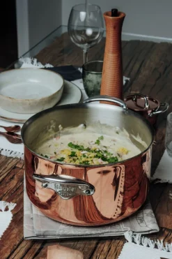 MAUVIEL Cocotte avec couvercle cuivre inox Sans revêtement Avec couvercle Ø 24 cm 12 cm 5,2 L M'200 B