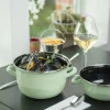 Aucune Cocotte à moule inox Sans revêtement Avec couvercle Ø 18 cm 2,8 L