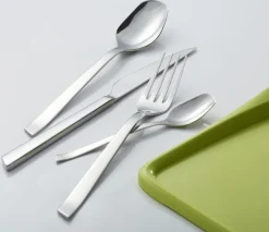 Couteau à dessert monobloc cranté 20,7 cm Aztek - PRO.MUNDI Outlet