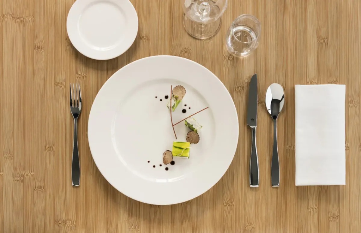 Couteau de table monobloc 23,5 cm Banquet - RAK Discount