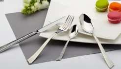 PRO.MUNDI Couteau de table monobloc cranté 23,5 cm Wave Cisele