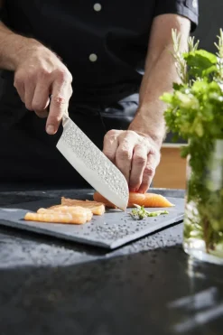 Couteau santoku 18 cm inox POM unie Okito - PRO.COOKER