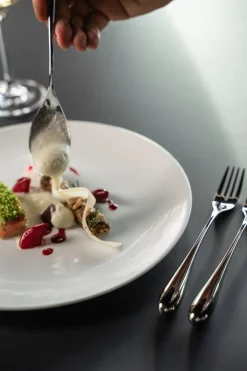 Couteau à steak 25,2 cm Rezzo - RAK New