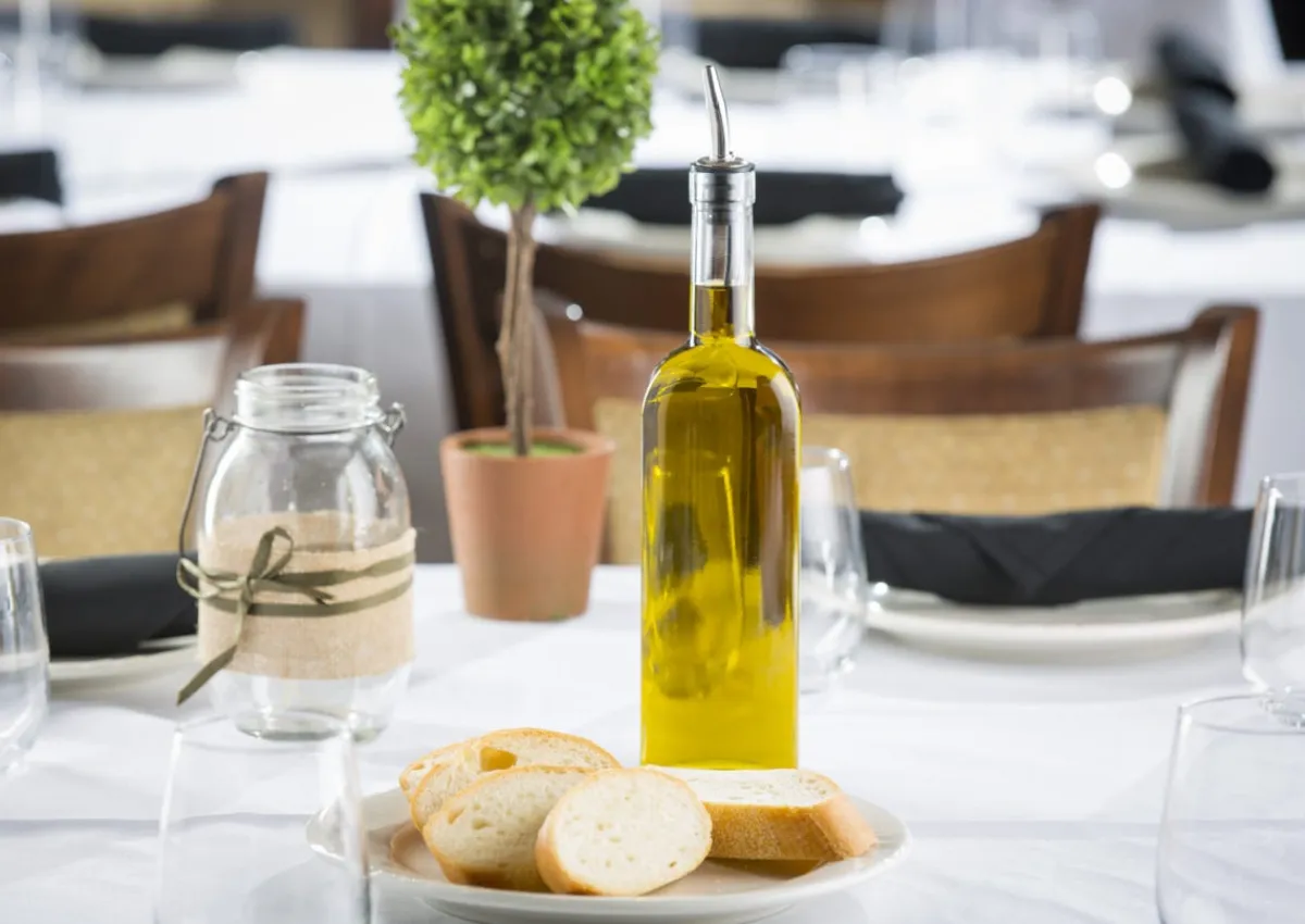 Huilier / vinaigrier transparent 4,76x4,76x26,35 cm Prima - TABLECRAFT Outlet