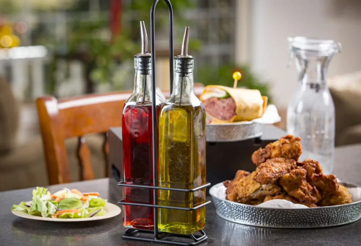 Huilier / vinaigrier transparent 4,76x4,76x26,35 cm Prima - TABLECRAFT Outlet