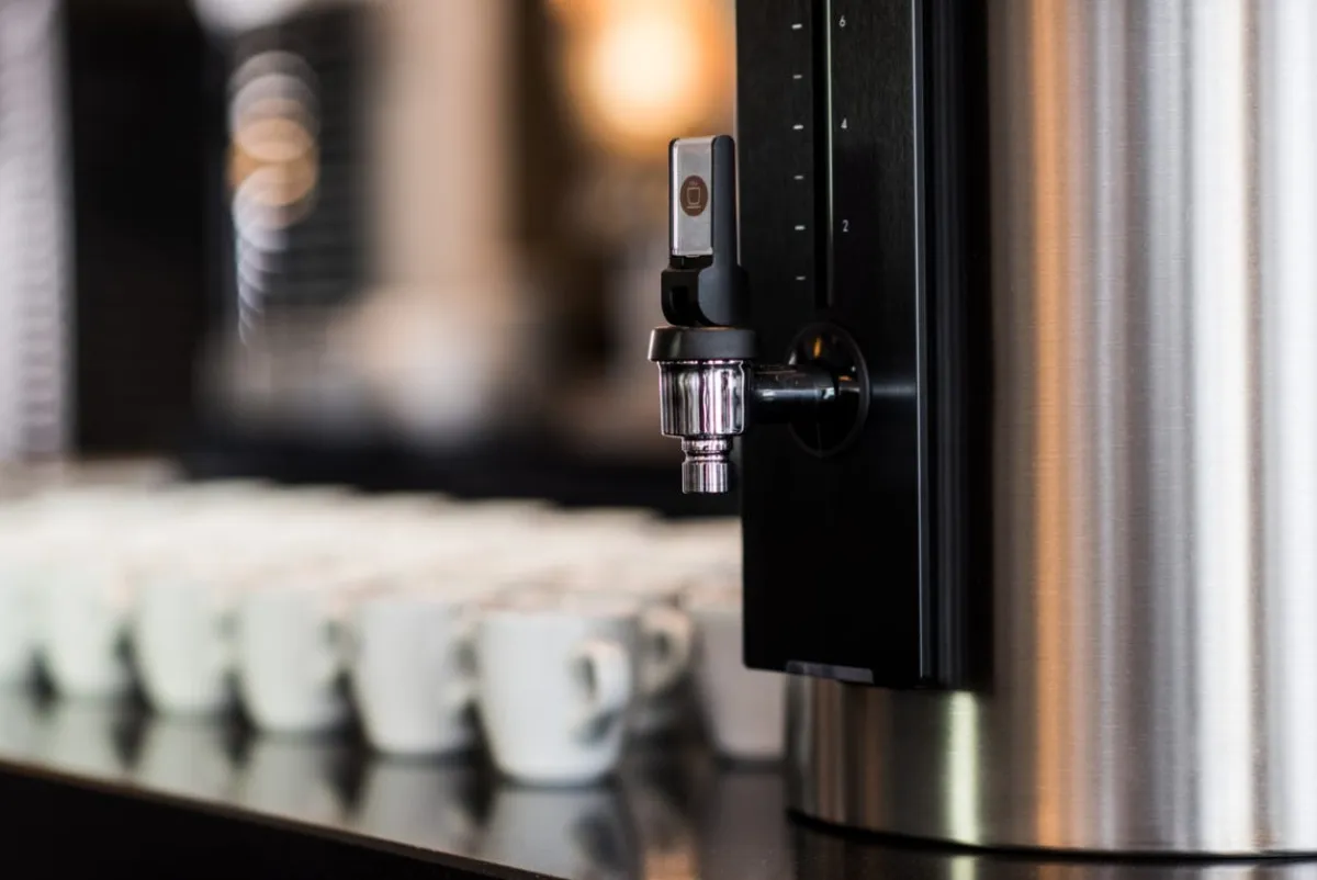Machine à café CB 1x5 W R 3,48 W Combiline - ANIMO Best