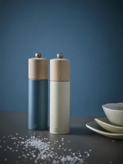 Moulin à poivre droit Bleu céleste Ø 5,4 cm 21,5x5,4x5,4 cm Boreal - PEUGEOT SAVEURS Discount