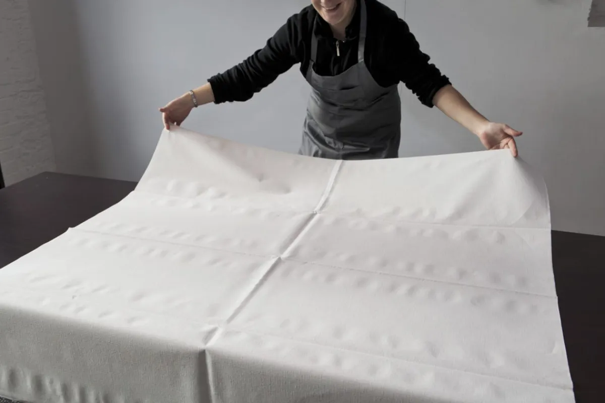 DUNI Nappe blanc non tissé 127x127 cm Evolin (50 pièces) Clearance