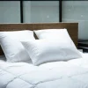 Oreiller imperméable carré 60 cm polyester - EDONA Sale