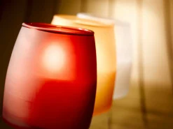 Photophore conique rouge Ø 8,2 cm 9 cm Soft Glow - SPAAS New