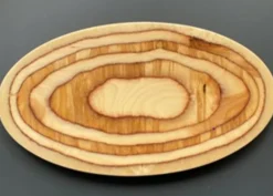 Planche ovale brun bouleau 20 cm - DE LA ROCA Best