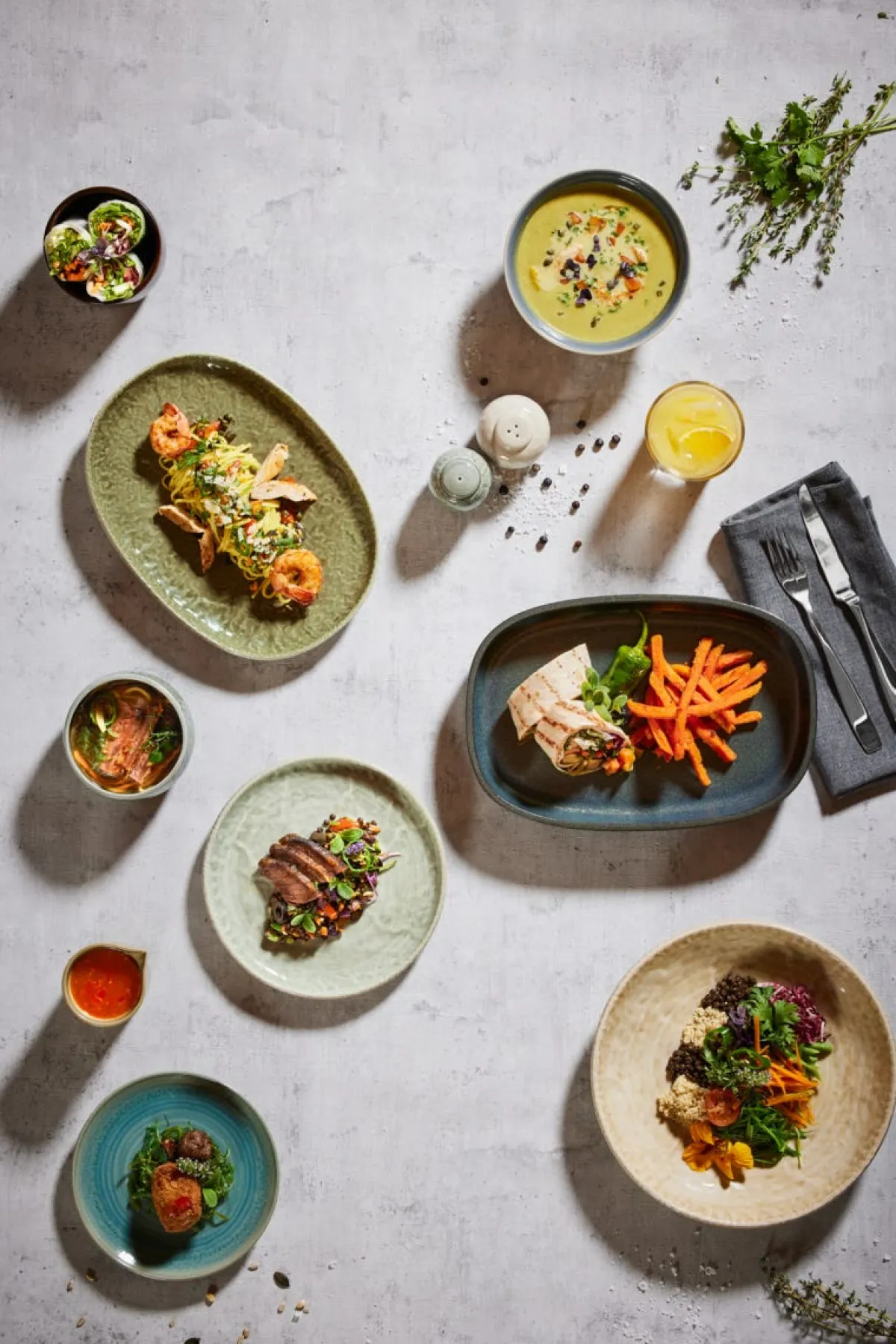 RAK Plat coupe ovale vanilla porcelaine vitrifiée 25 cm Krush