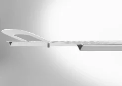 GI METAL Plateau à découper perforé avec pieds aluminium anodisé 25x40 cm Hot