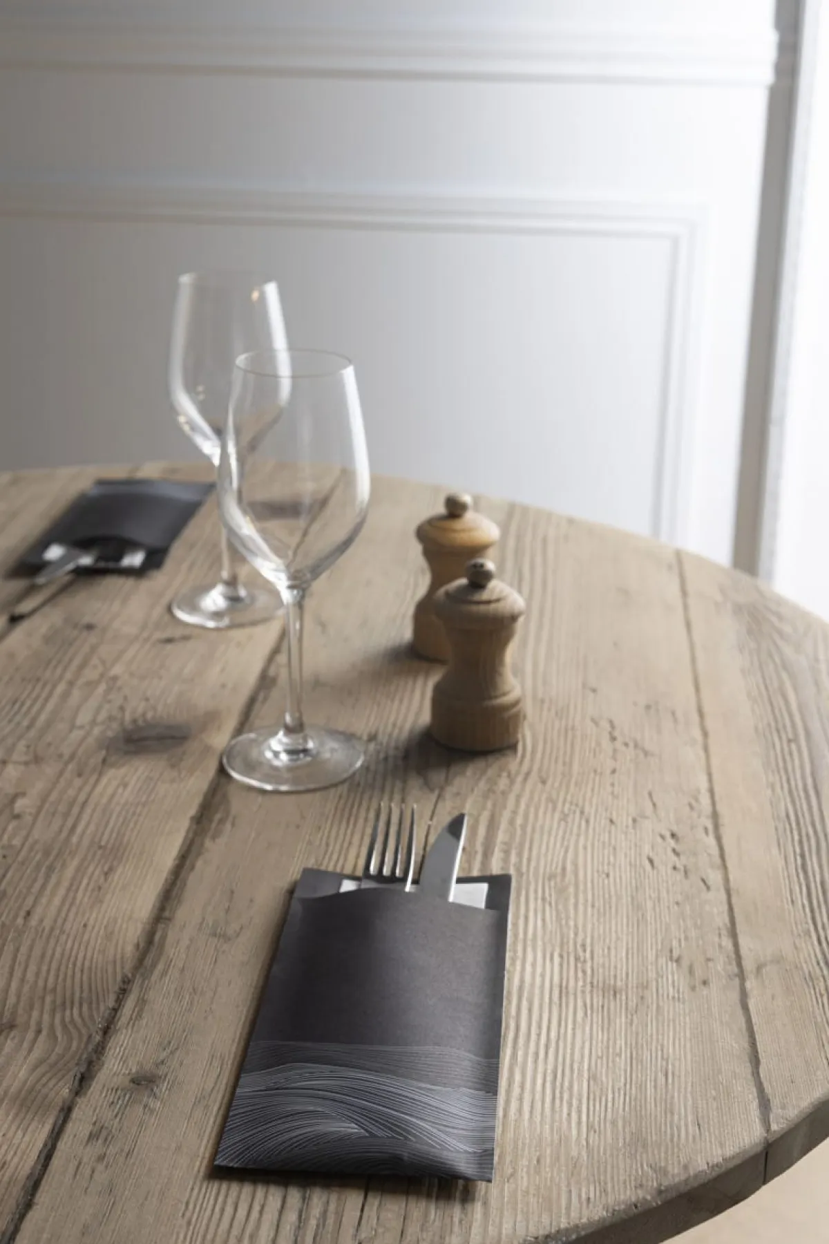 Pochette noir papier 20x10 cm Waves (50 pièces) - PRO.MUNDI Best