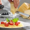 MICROPLANE Râpe à grain fin zesteur premium inox