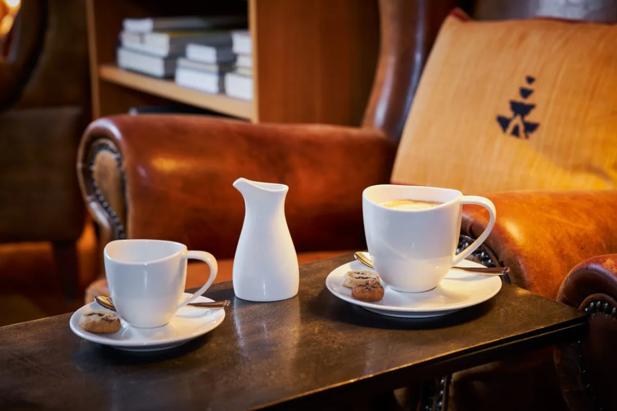 RAK Sous tasse à espresso ivoire porcelaine vitrifiée Ø 12 cm Swirls Online