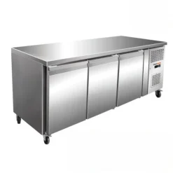 PROINOX Table centrale réfrigérée tropicalisée à 3 portes pleines 386 L 3 grilles