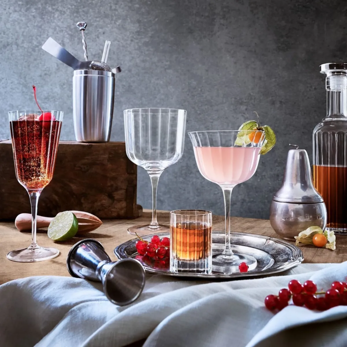 Verre à pied cocktail verre cristallin 26 cl Bach - LUIGI BORMIOLI Best