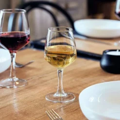 Verre à pied verre 25 cl Silhouette - ARCOROC Discount