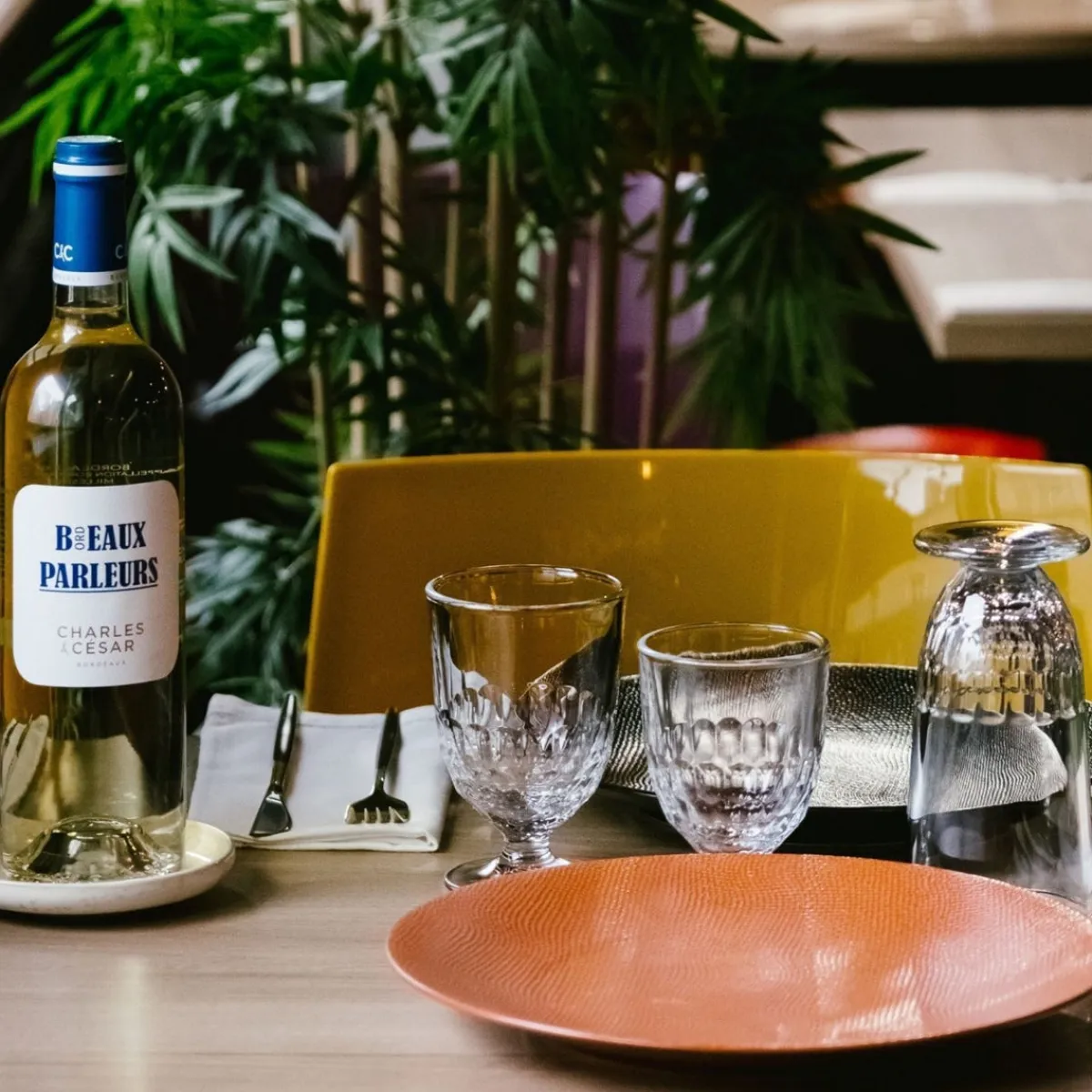 Verre à pied verre pressé 23,7 cl Artois - LA ROCHERE Best