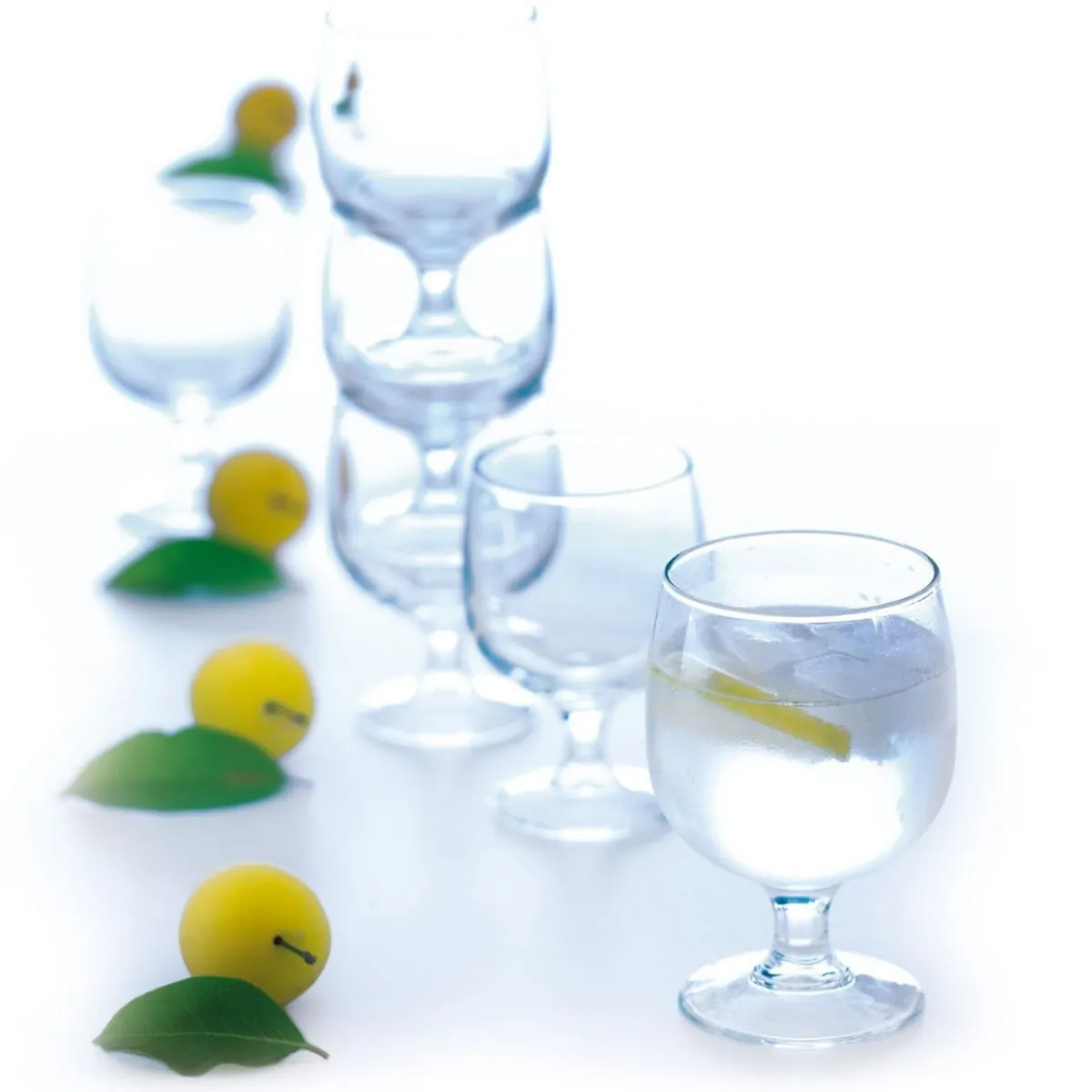 Verre à pied verre trempé 25 cl Amelia - ARCOROC New